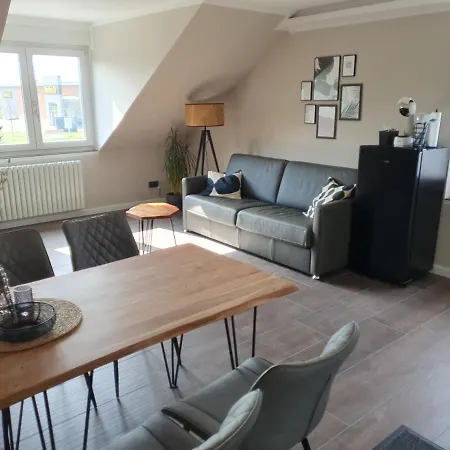 Neumuehler Hof- Stilvolle Ferienwohnung 