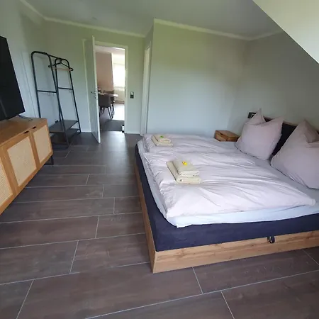 Neumuehler Hof- Stilvolle Ferienwohnung 